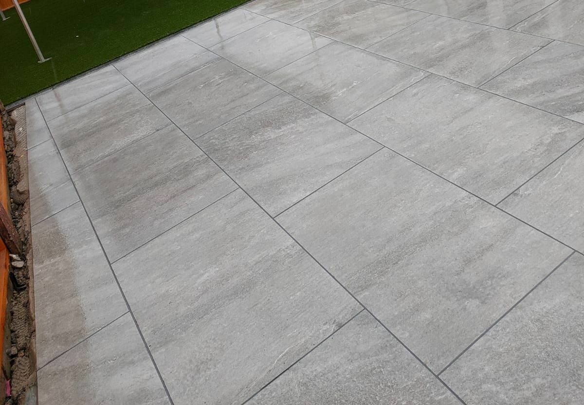 QUARTZ GREY (900×600) – Outdoor Porcelain Paving | Cheshire Sandstone ...