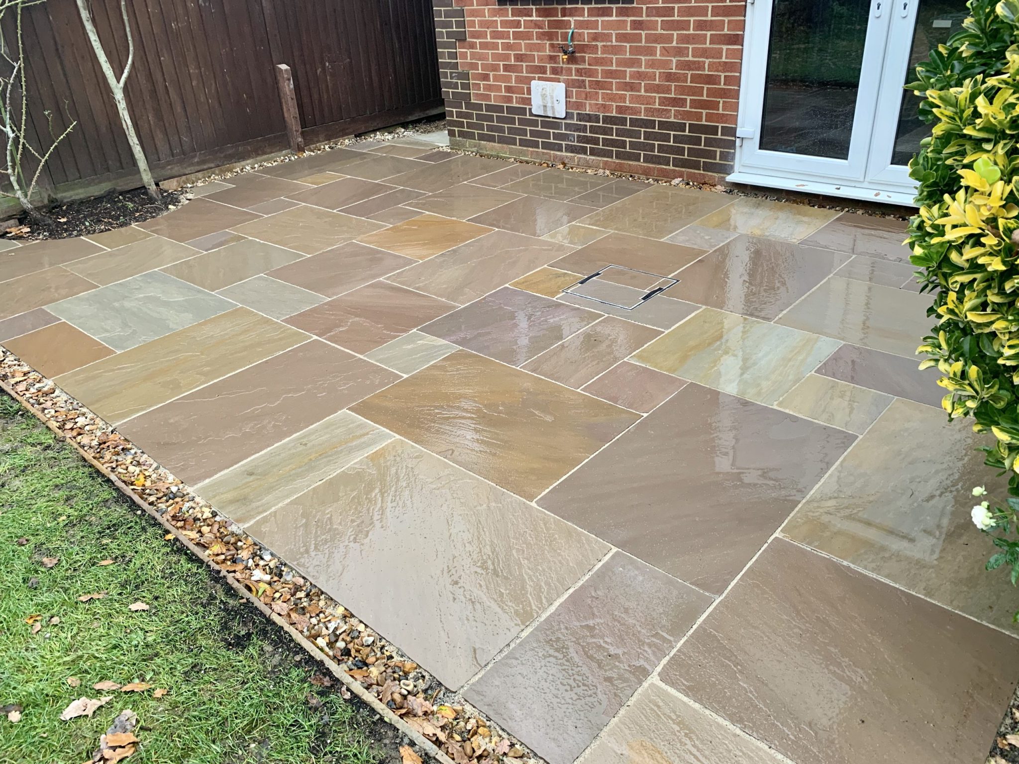 Raj Blend Sandstone (Mixed Sizes) | Cheshire Sandstone Supplies